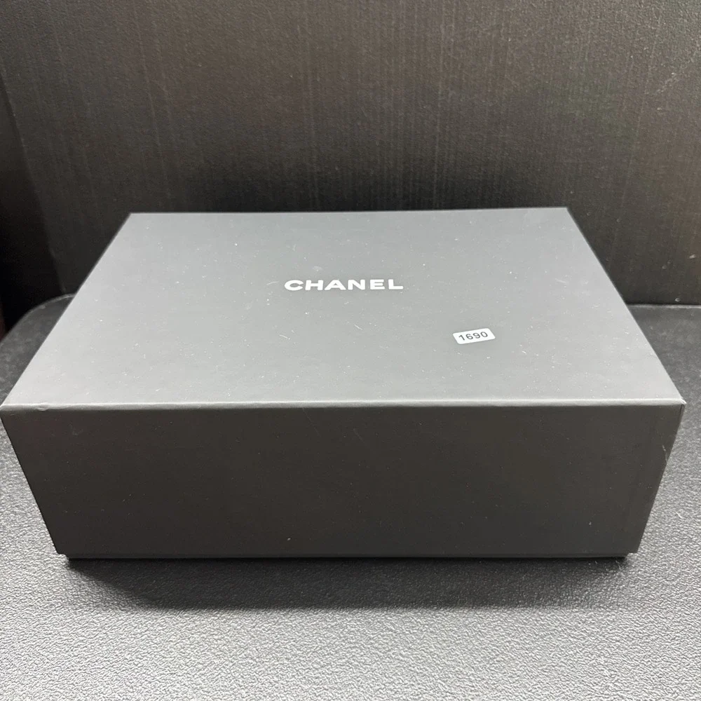 AUTHENTIC SIGNED CHANEL BLACK BOX (1690)